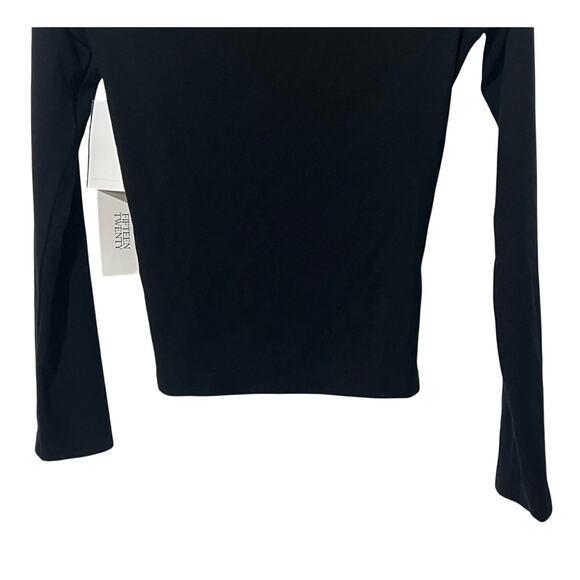 FIFTEEN TWENTY TOP WOMENS SIZE SMALL ZELDA FITTED CROSSOVER STRETCH BLACK NEW - Picture 9 of 14